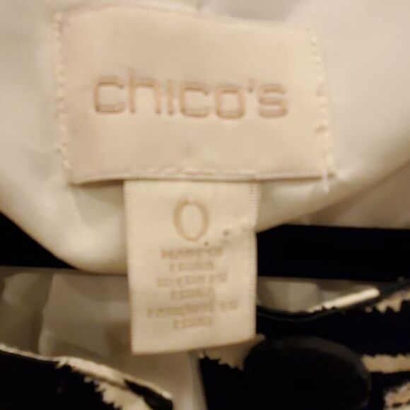 CHICO'S Animal Print Jacket - Size 0 - Picture 4 of 5